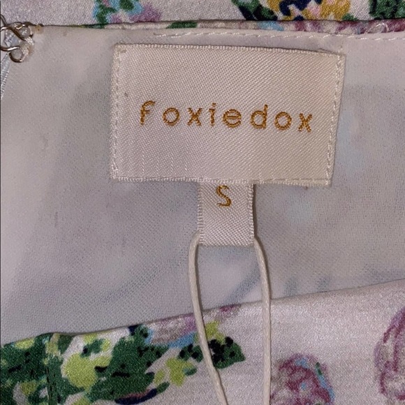 FOXIEDOX WOMEN'S ASYMMETRICAL FLORAL SKIRT SIZE SMALL - Picture 7 of 7